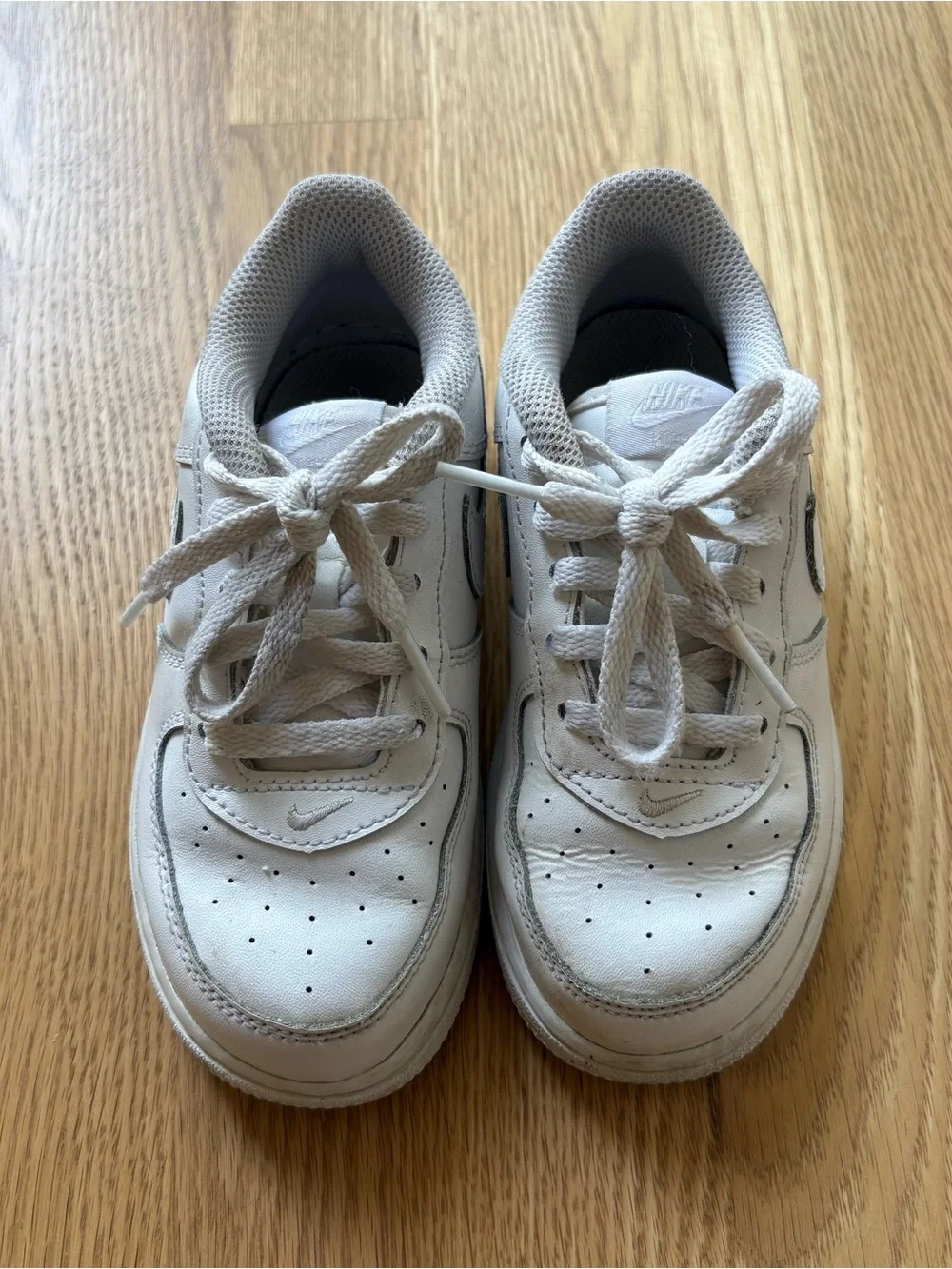 Nike Air Force 1 Low Triple White Toddler 10C Sneakers